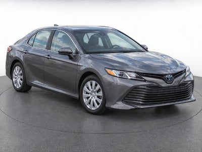 2020 Toyota Camry LE Hybrid