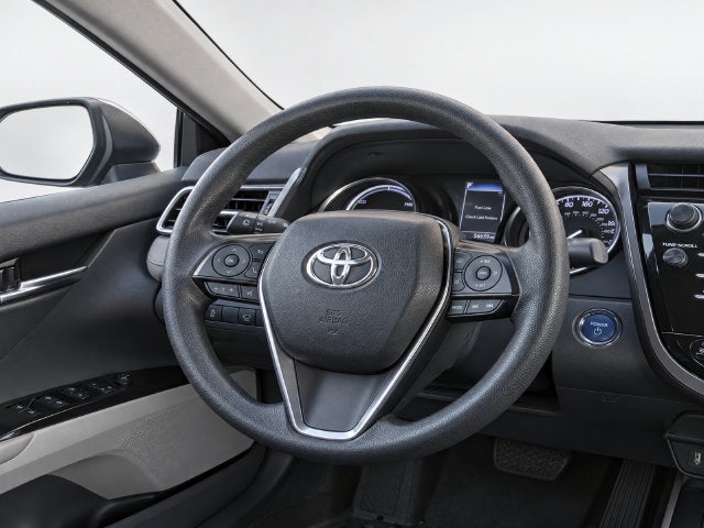 2020 Toyota Camry LE Hybrid