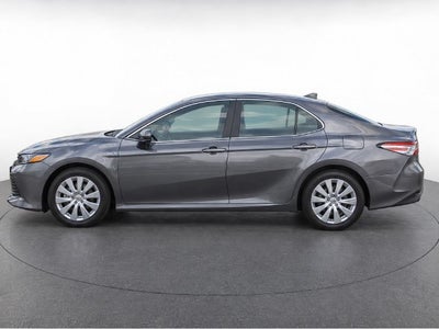 2020 Toyota Camry LE Hybrid