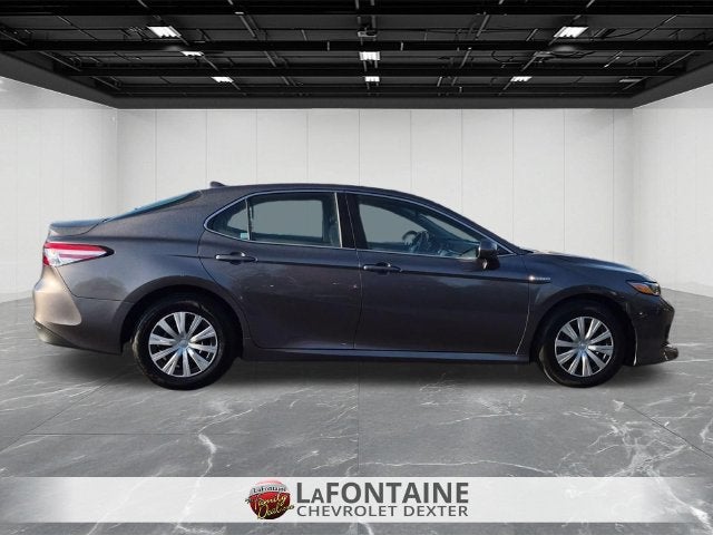 2020 Toyota Camry LE Hybrid