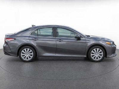 2020 Toyota Camry LE Hybrid