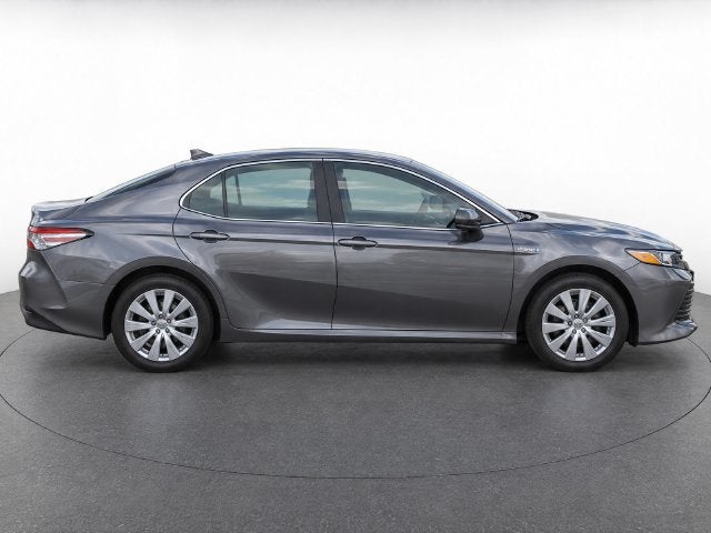2020 Toyota Camry LE Hybrid