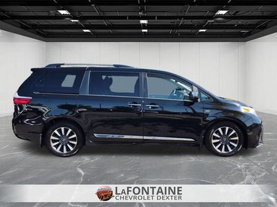 2018 Toyota Sienna XLE 7 Passenger