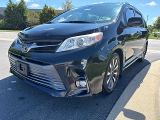 2018 Toyota Sienna XLE 7 Passenger