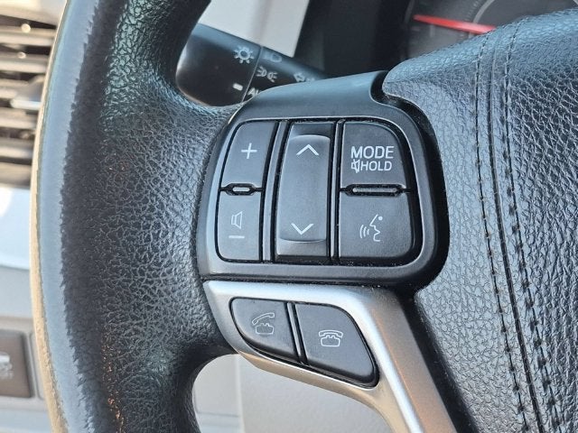 2017 Toyota Sienna LE