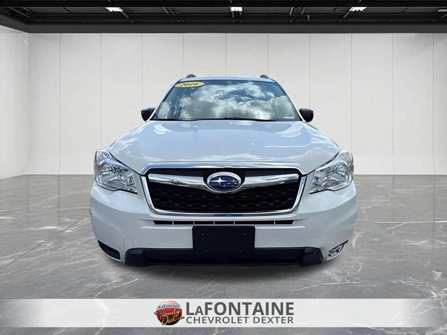 2016 Subaru Forester 2.5i