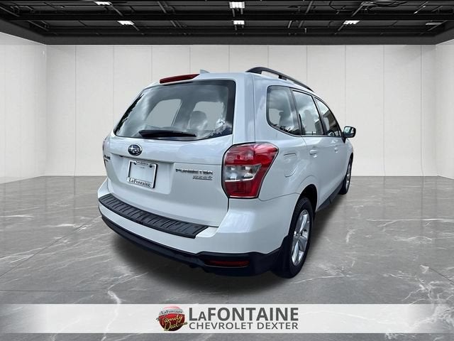 2016 Subaru Forester 2.5i