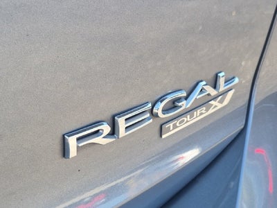 2020 Buick Regal TourX Essence