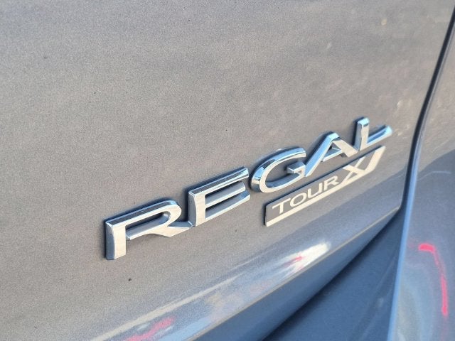 2020 Buick Regal TourX Essence