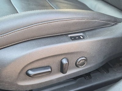 2020 Buick Regal TourX Essence