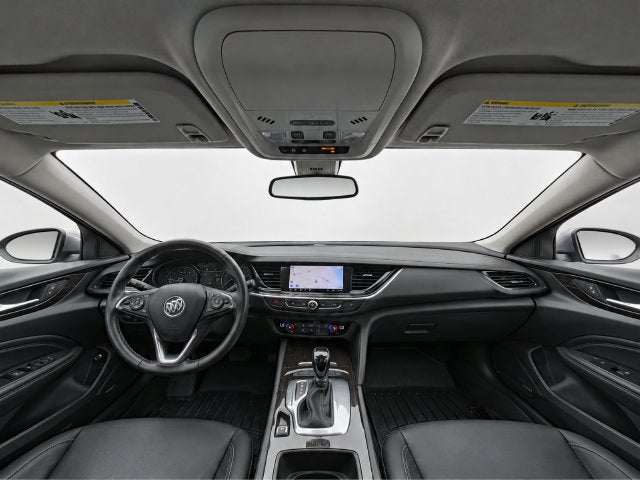 2020 Buick Regal TourX Essence