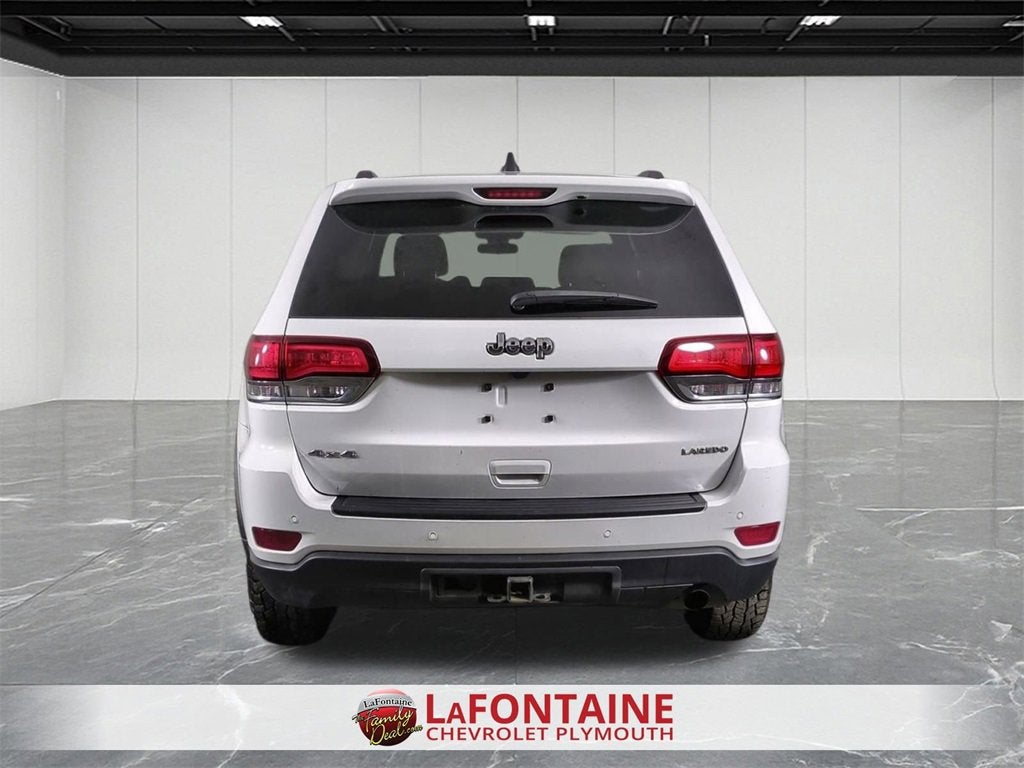 2020 Jeep Grand Cherokee Laredo E