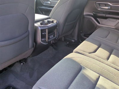 2021 RAM 1500 Big Horn Crew Cab 4x4 5'7" Box