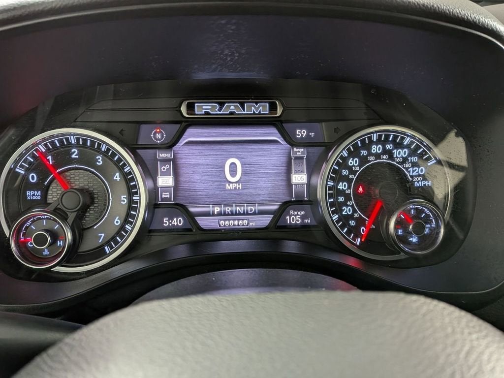 2020 RAM 1500 Big Horn Crew Cab 4x4 5'7" Box