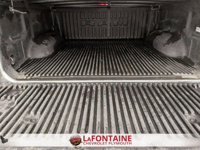 2020 RAM 1500 Big Horn Crew Cab 4x4 5'7" Box