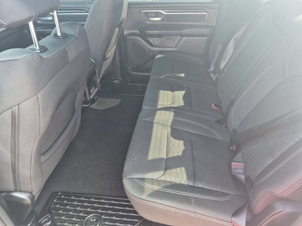 2025 RAM 1500 Big Horn Crew Cab 4x4 5'7" Box