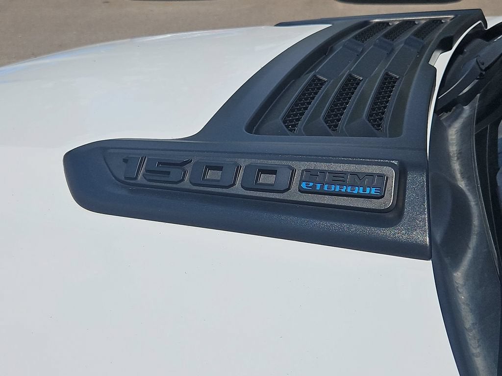 2023 RAM 1500 Laramie Crew Cab 4x4 5'7" Box