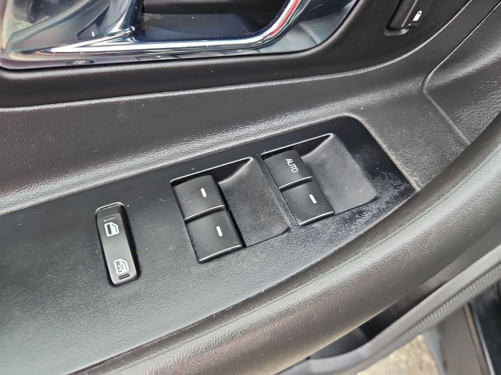 2010 Ford Taurus SEL