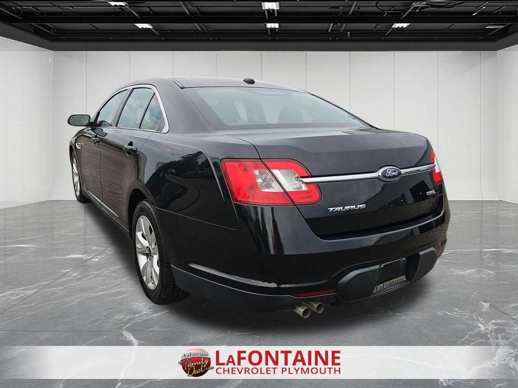 2010 Ford Taurus SEL