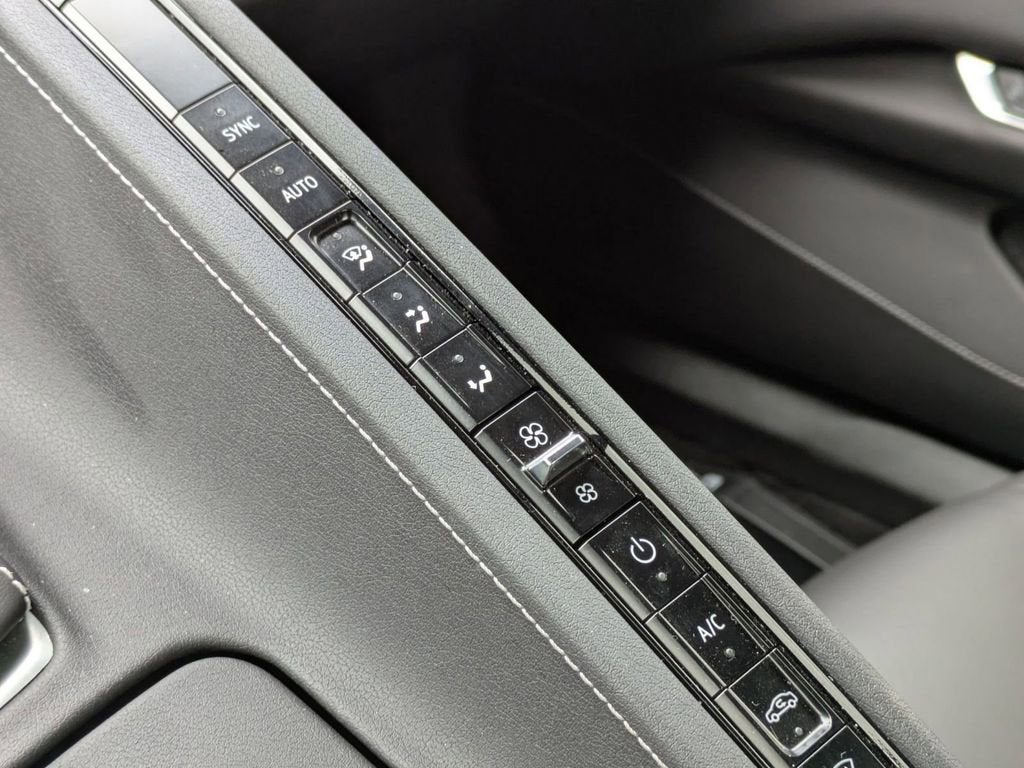 2025 Chevrolet Corvette Stingray 1LT