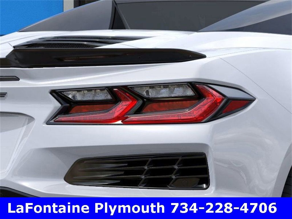 2025 Chevrolet Corvette E-Ray 1LZ