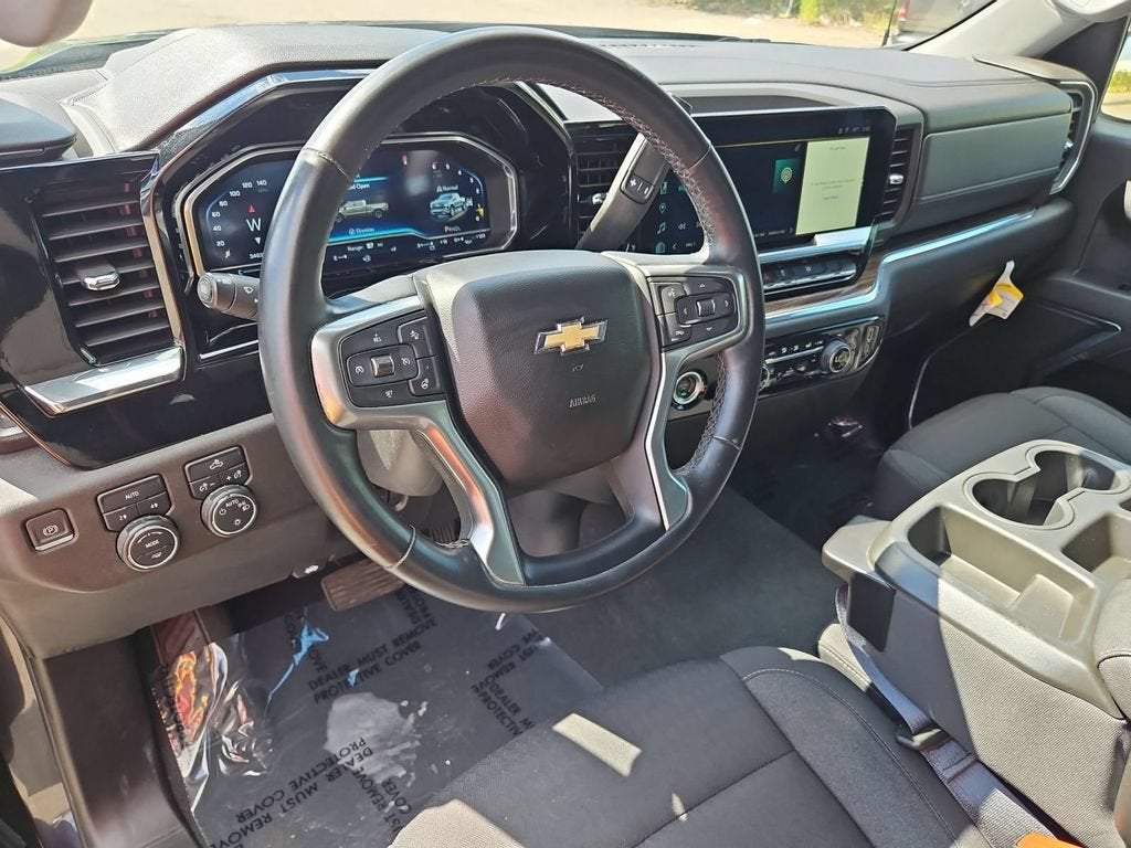 2023 Chevrolet Silverado 1500 LT (2FL)