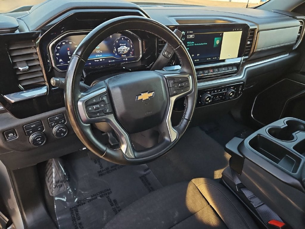 2024 Chevrolet Silverado 1500 LT (2FL)