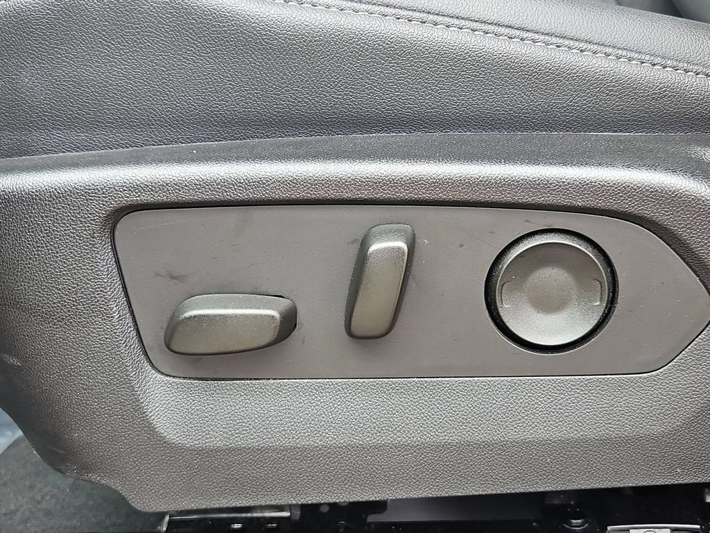 2023 Chevrolet Colorado 4WD LT
