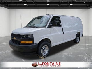 2025 Chevrolet Express Cargo WT