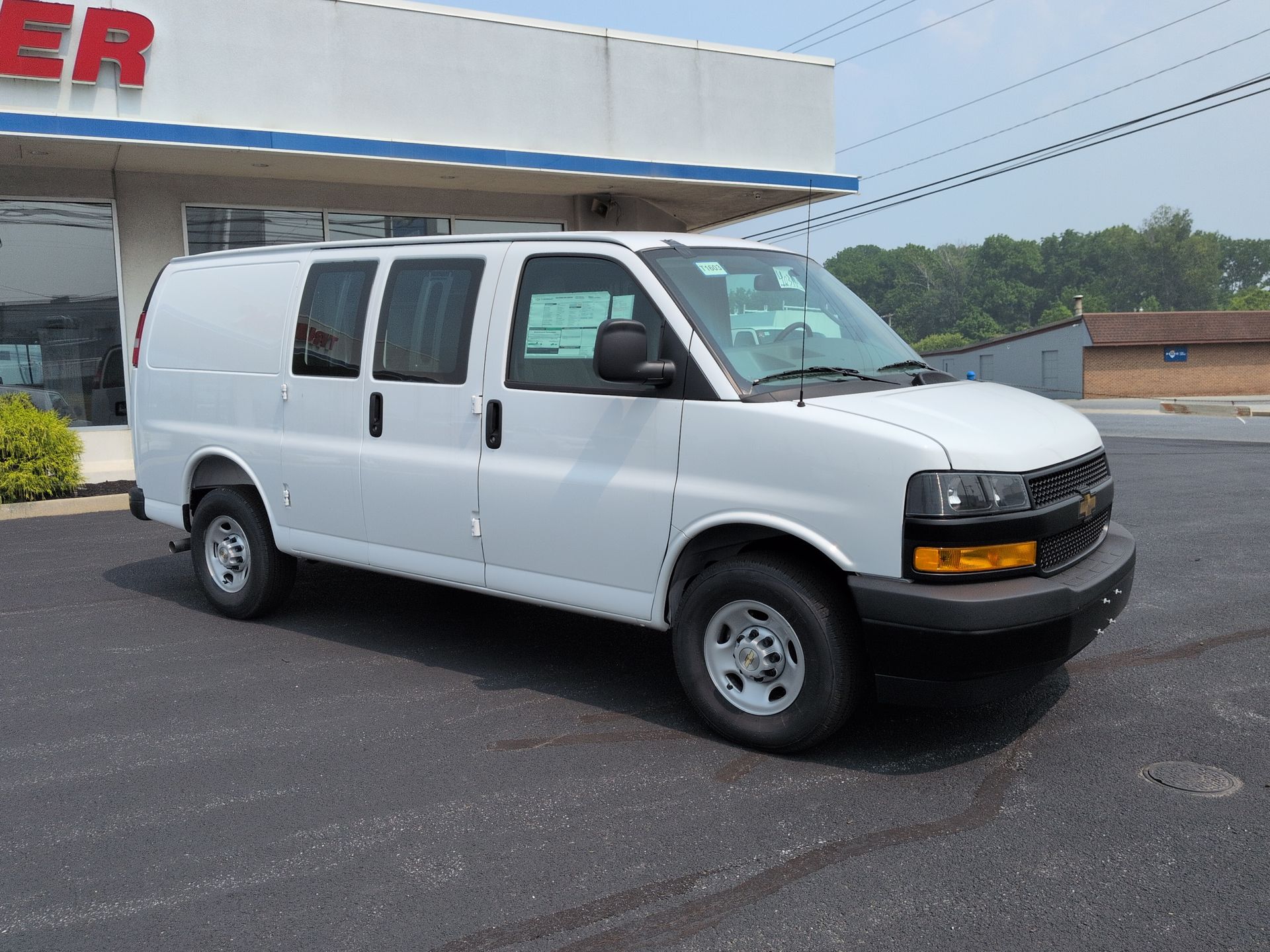2026 Chevrolet Express Cargo WT