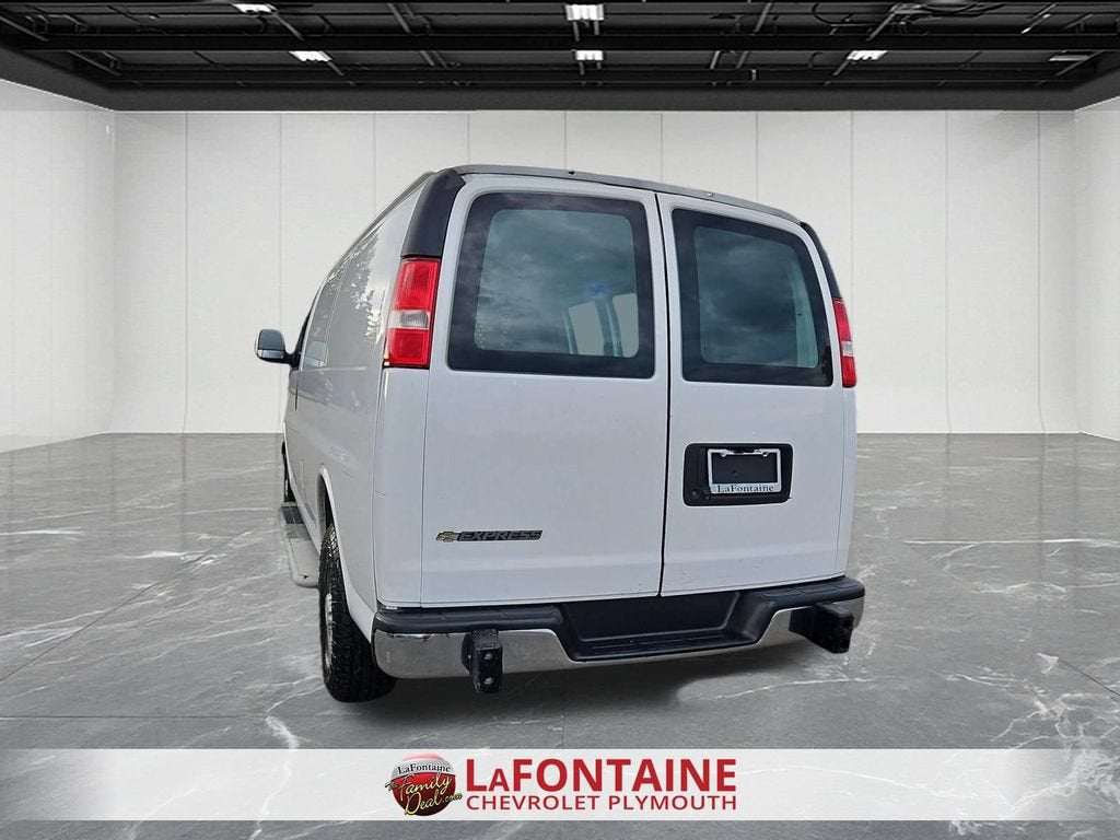 2021 Chevrolet Express Cargo 2500 RWD 2500 Regular Wheelbase WT