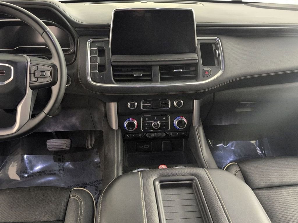 2024 GMC Yukon XL SLT