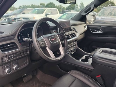 2024 GMC Yukon XL SLT