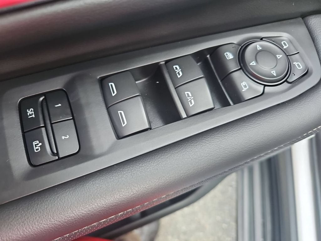 2024 GMC Yukon XL SLT