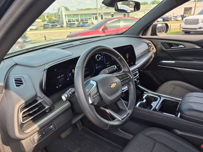2024 Chevrolet Traverse LS