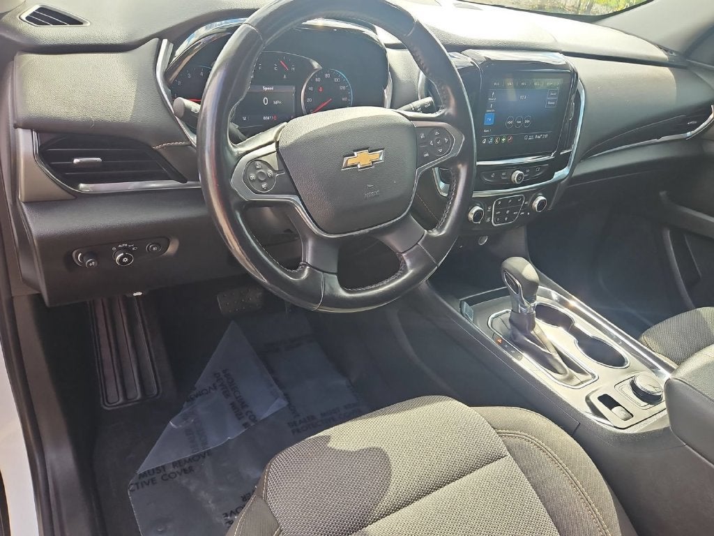2021 Chevrolet Traverse LT Cloth