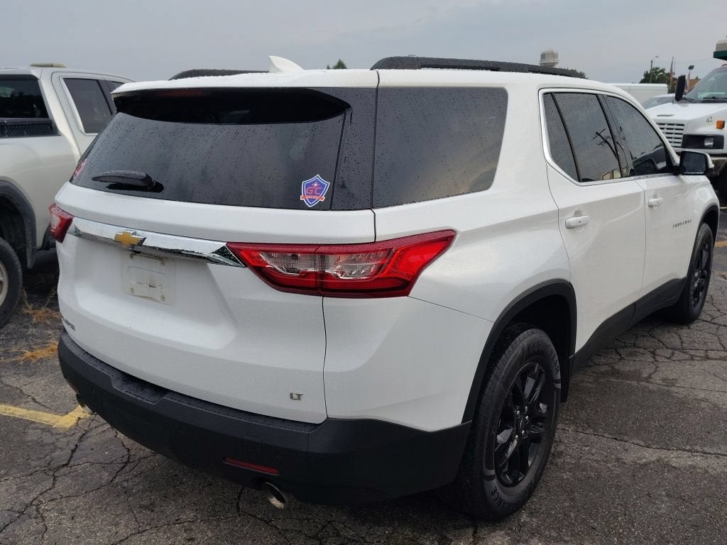 2021 Chevrolet Traverse LT Cloth