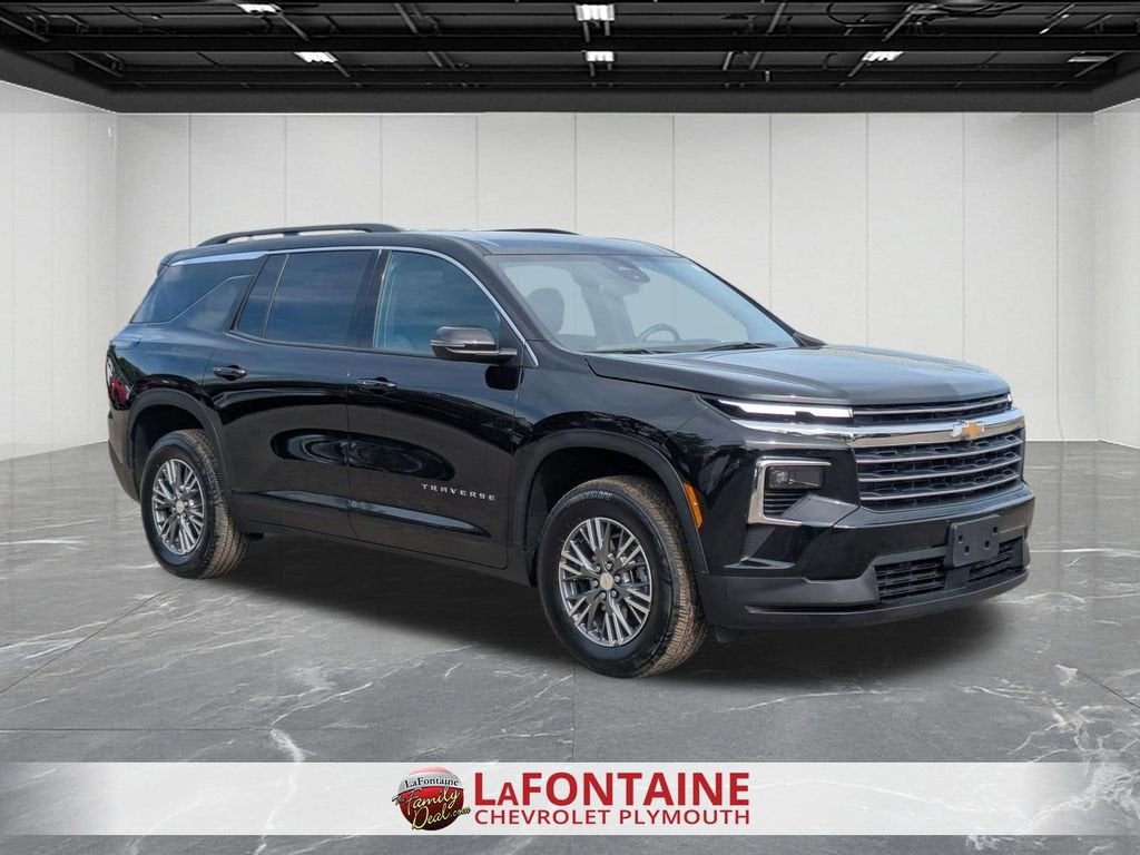 2025 Chevrolet Traverse LT