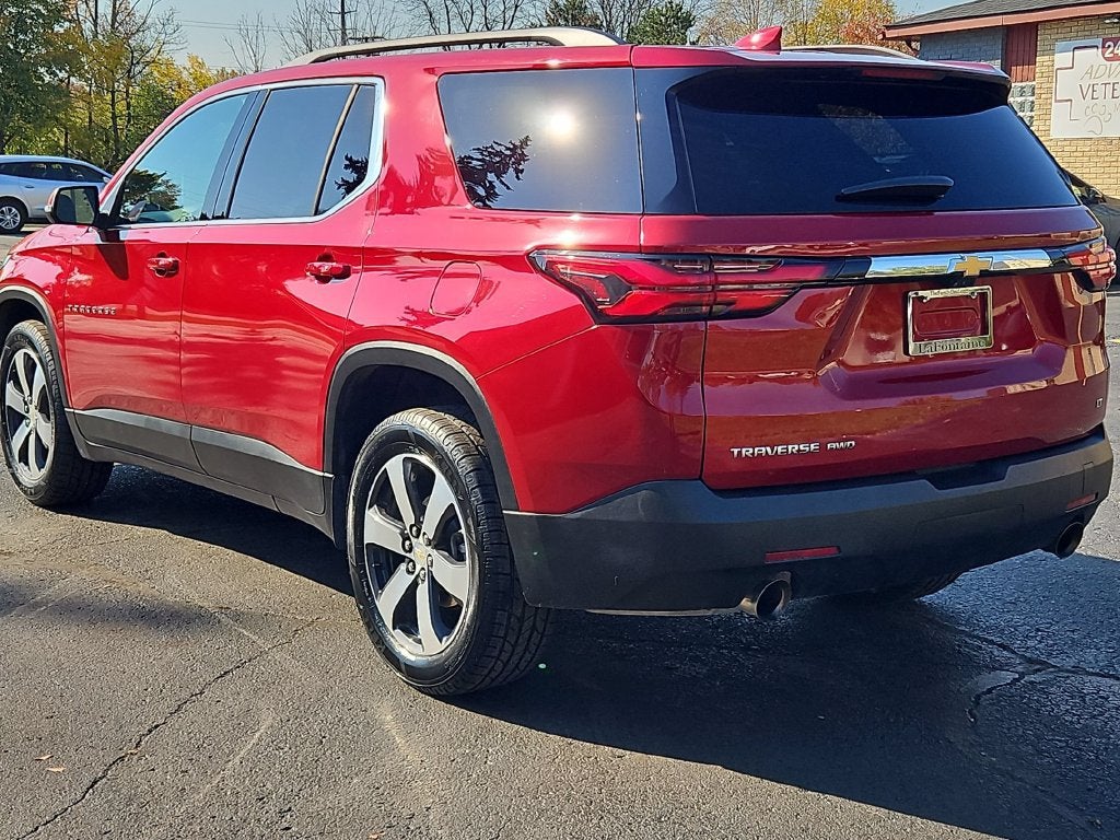 2023 Chevrolet Traverse LT Leather