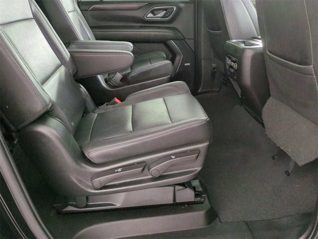 2022 Chevrolet Suburban LT