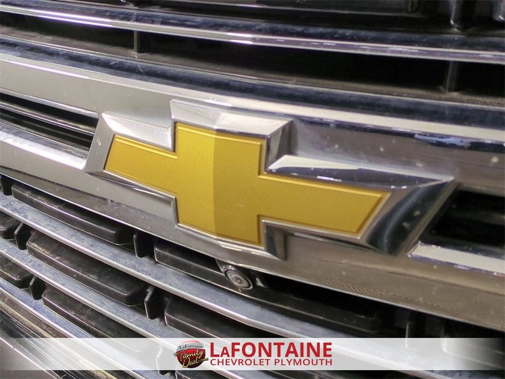 2022 Chevrolet Suburban LT