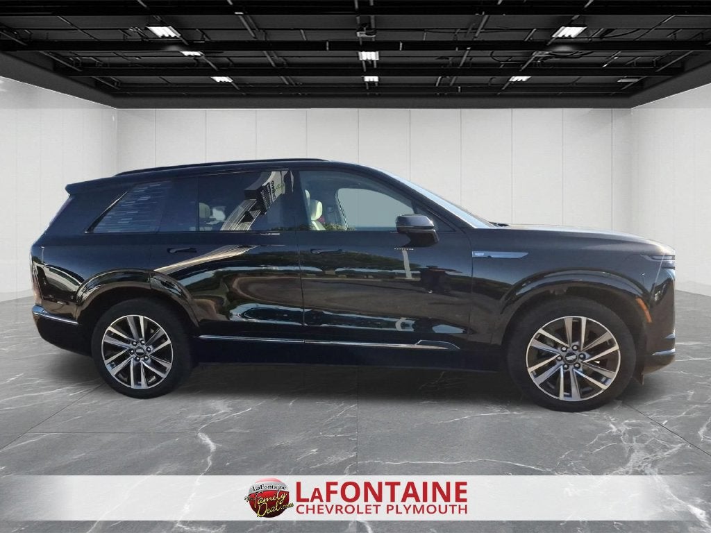 2026 Cadillac VISTIQ Sport