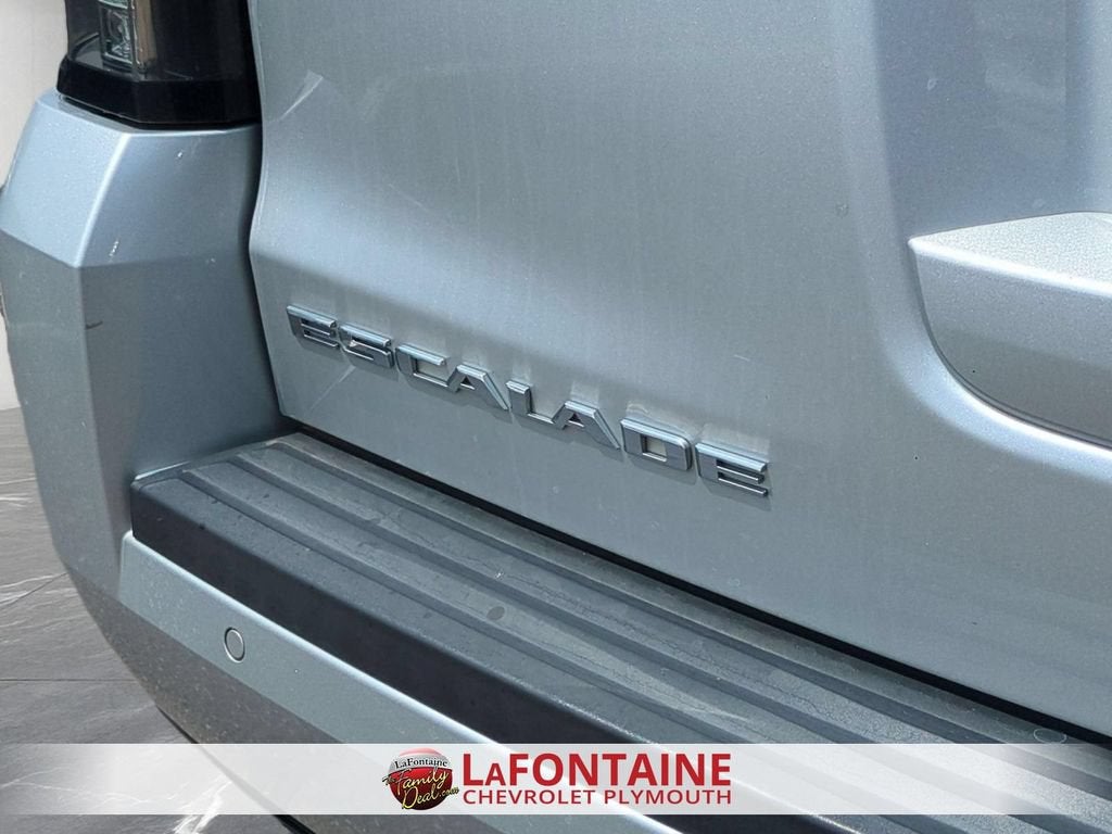 2017 Cadillac Escalade Luxury