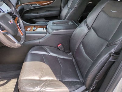 2017 Cadillac Escalade Luxury