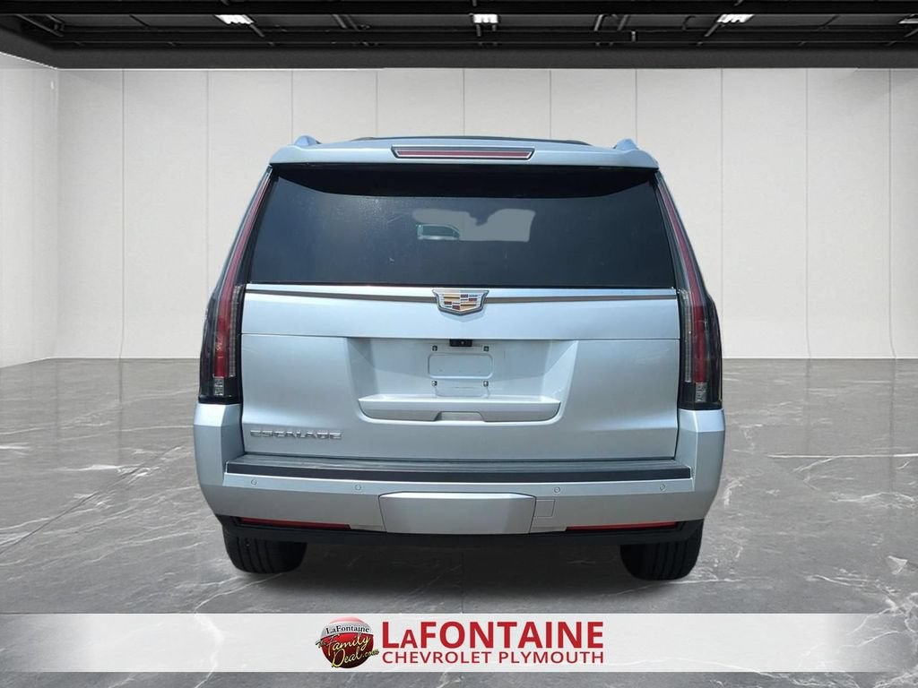 2017 Cadillac Escalade Luxury