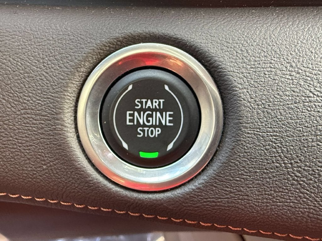 2024 Cadillac Escalade Sport