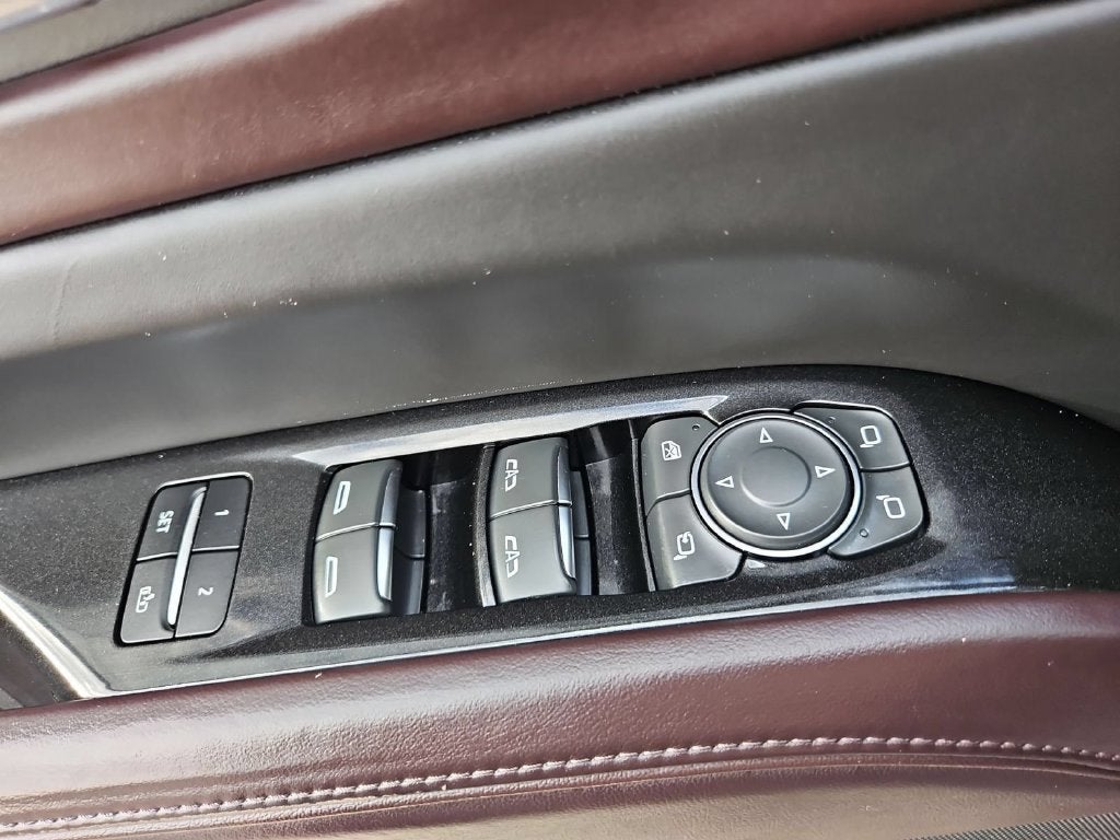 2023 Cadillac Escalade 4WD Sport Platinum