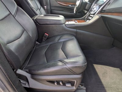 2018 Cadillac Escalade ESV Luxury