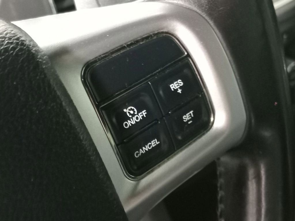 2012 Dodge Charger Road/Track
