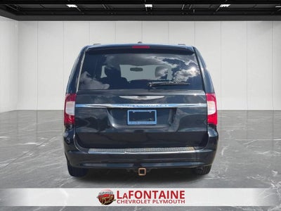 2015 Chrysler Town & Country Touring